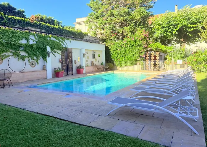 Hôtel La Suite Villeneuve-lès-Avignon