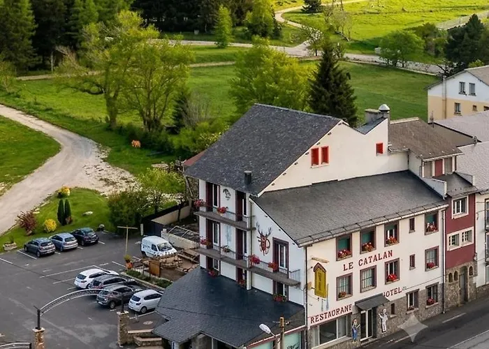 Le Catalan - Hotel Et Appartements Mont-Louis