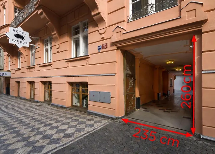Hotel Taurus Prága