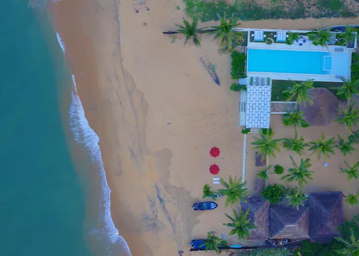 Dolphin Beach Resort Kalpitiya