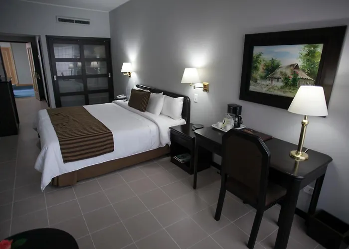 Hotel Internacional La Triada Bucaramanga