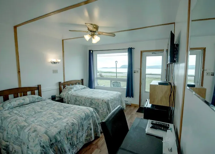 Sea Breeze Motel Ingonish