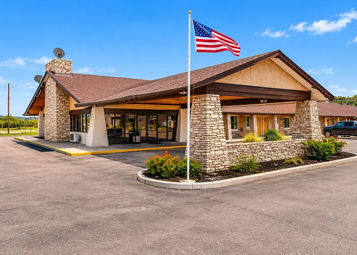Segovia Lodge Junction Tx I -10