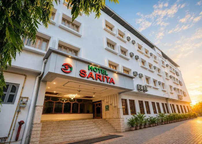 Hotel Sarita - Near Surat Railway Station