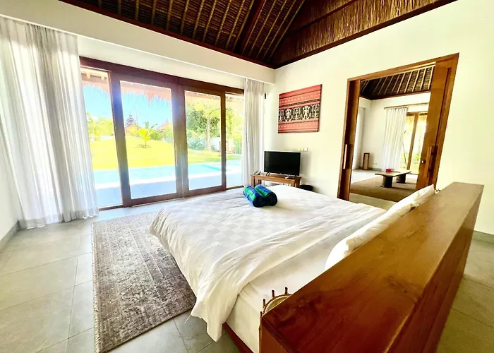 Peninsula Bay Resort Nusa Dua 