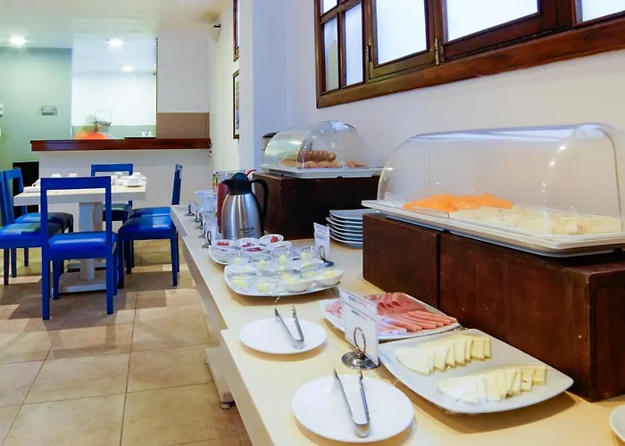 Hotel Volcano Puerto Villamil