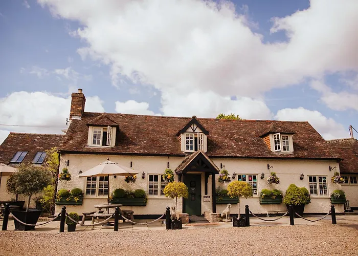 The Black Horse At Ireland Shefford