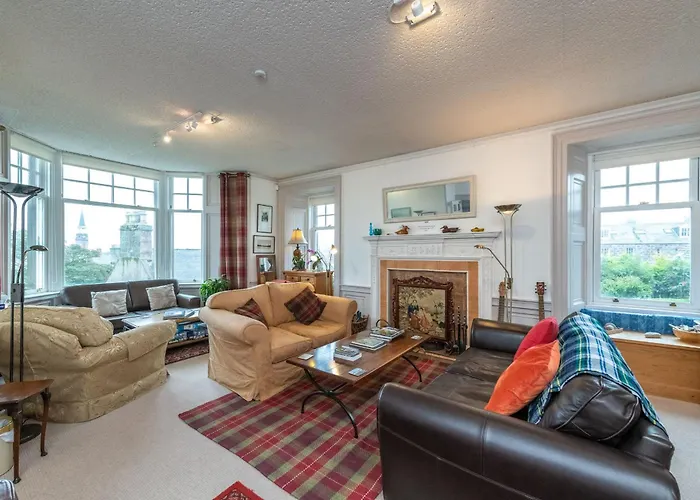 Arduthie House Bed & Breakfast Dinnet