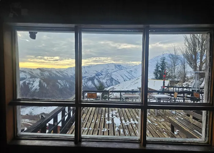 Cordillera Hostel Farellones