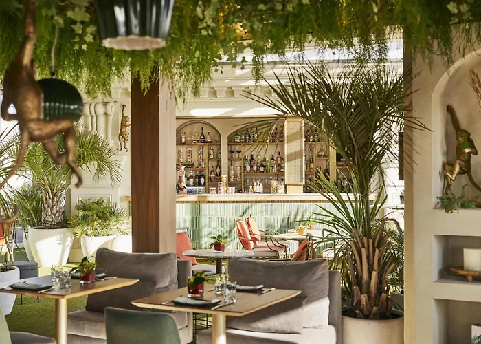 Hyatt Centric Gran Via Madrid Hotel