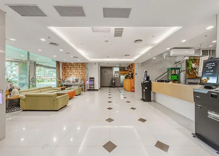 Guide Education Culture Hotel Kaohsiung Museum Of Fine Arts