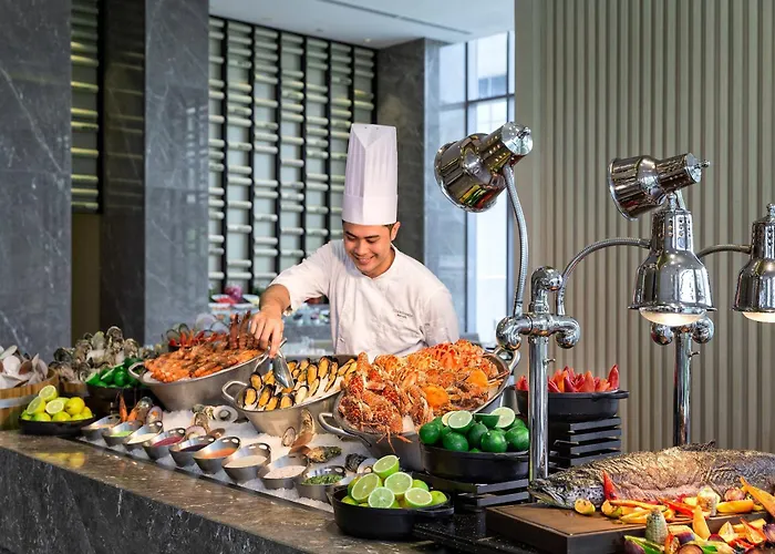 Courtyard By Marriott Iloilo Hotel