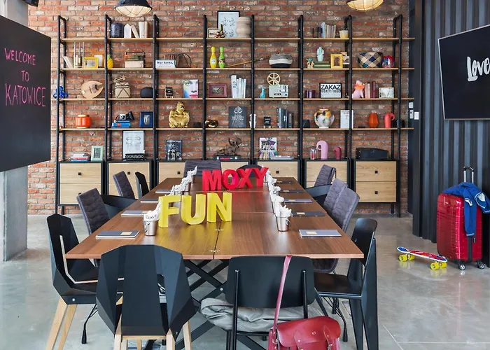 Moxy Katowice Airport Hotel Pyrzowice