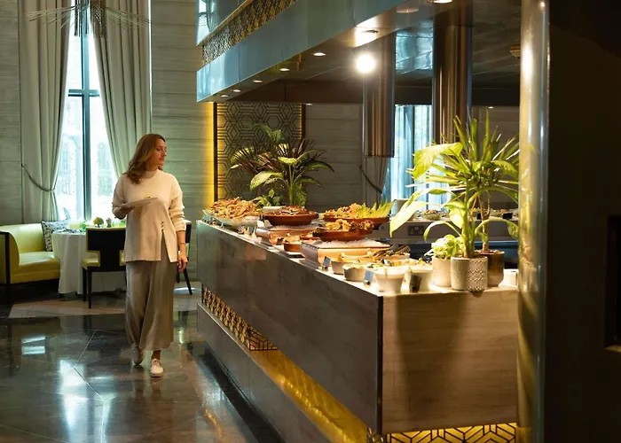 Fairmont Riadh