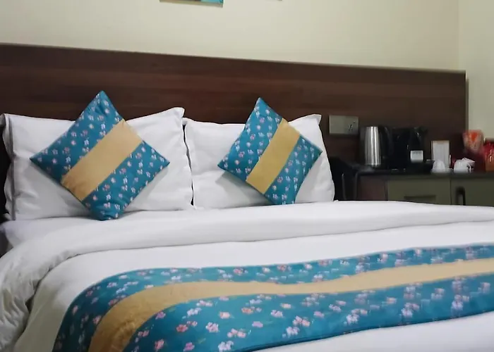 Tourist Inn Male