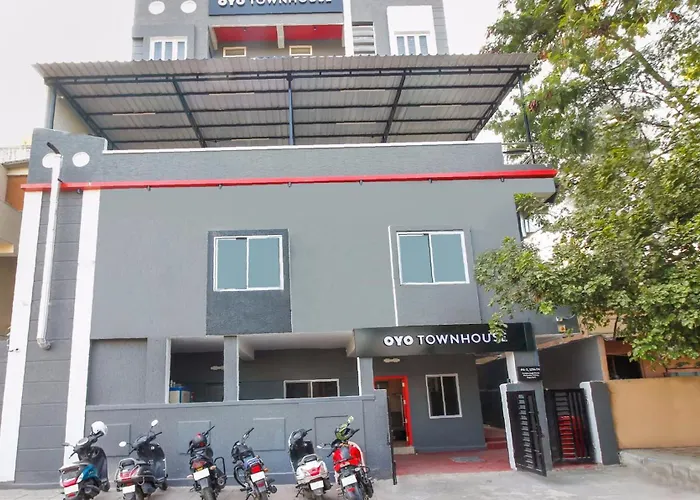 Super Townhouse Rcc Sunrise Hotel Hyderabad