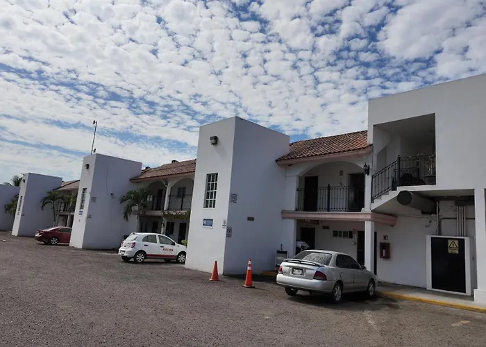 Hotel Maioris El Diez Culiacán
