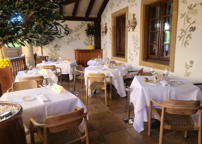 Logis Hotel Domaine De Rouffach