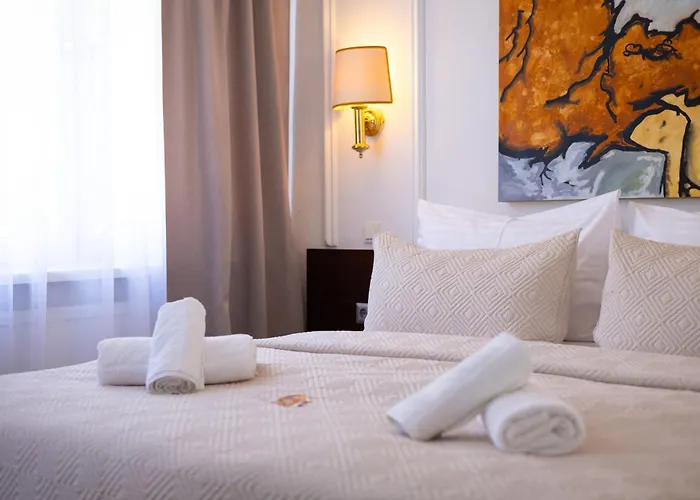 Hotel Attache L Contactless Check-In Vienna