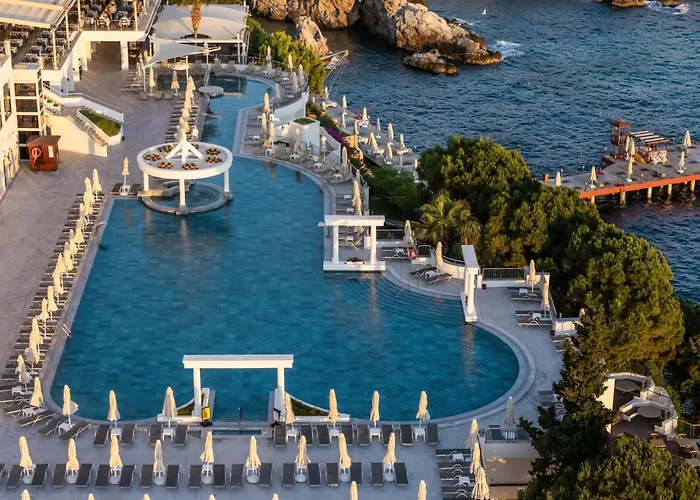 Korumar Hotel Deluxe Kusadasi