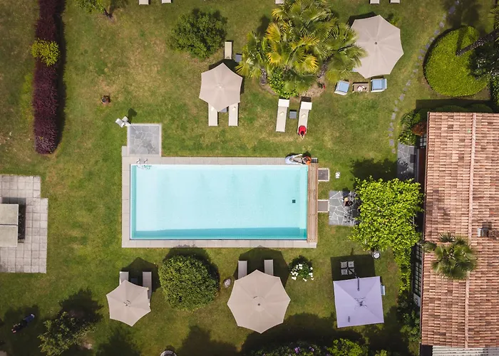 Villa Siesta, Park & Pool Living Losone