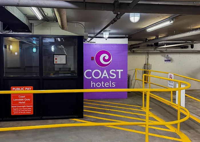 Coast Lonsdale Quay Hotel North Vancouver