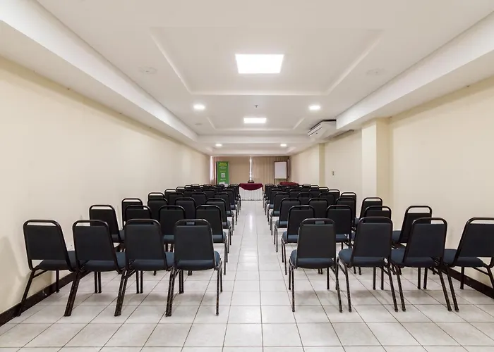 Hotel Euro Suite Recife Boa Viagem By Nacional Inn