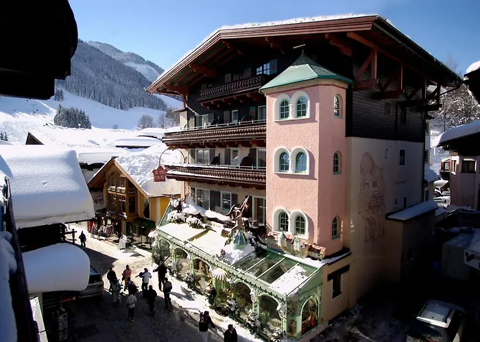 Boutique-Hotel Bauer - Inklusive Joker Card Saalbach-Hinterglemm