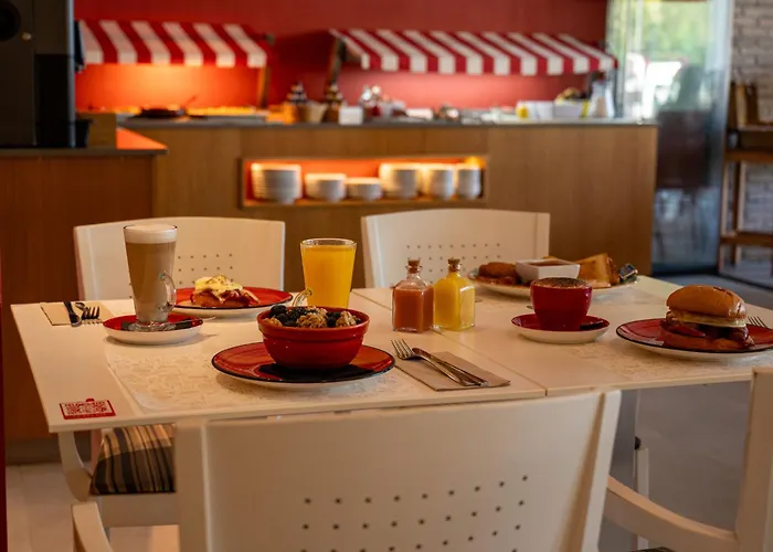 The Red Hotel - Adults Only Sant Antoni de Portmany