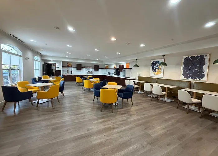 Comfort Inn & Suites Concord - Kannapolis
