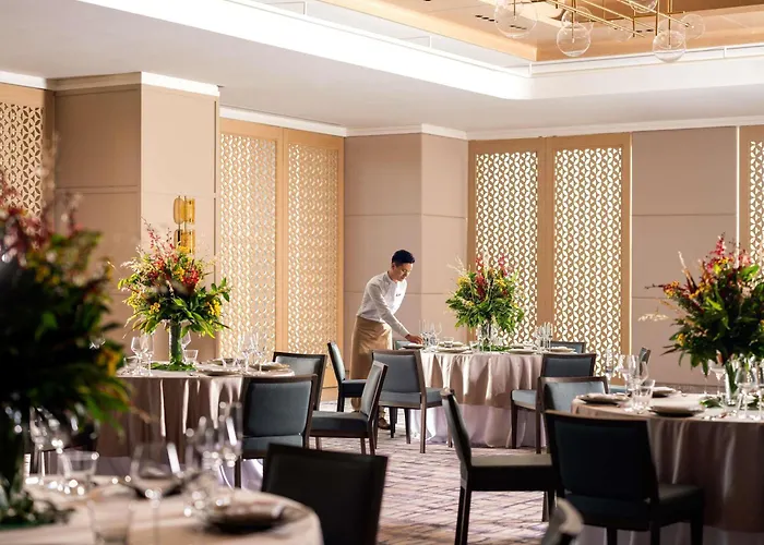Pullman Chennai Anna Salai - Premium Brand By Accor Hotel