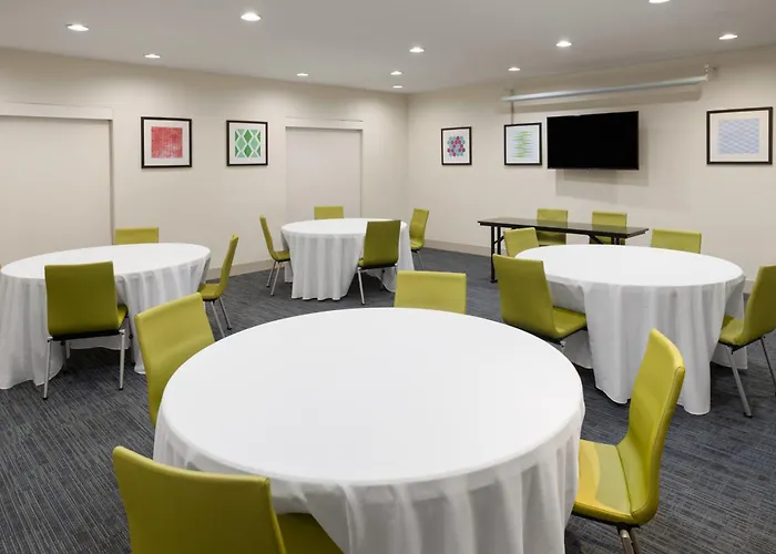 Holiday Inn Express Hotel & Suites New Iberia - Avery Island By Ihg
