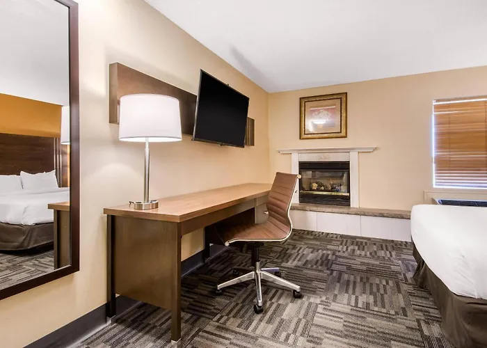 Quality Inn & Conference Centre Orillia