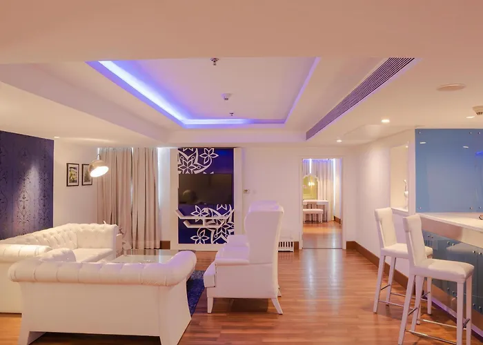 Radisson Blu Kochi Hotel