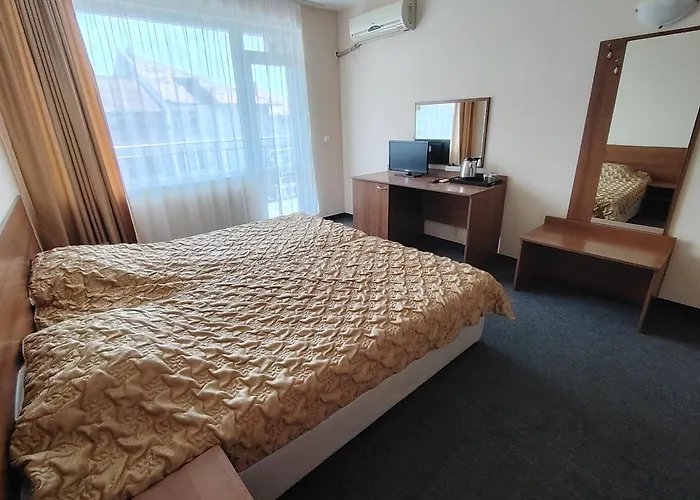 Sandor Hotel Nesebar