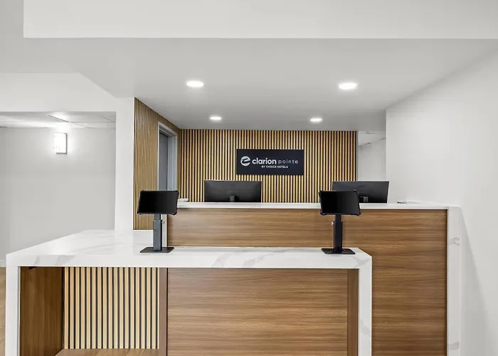 Super 8 By Wyndham Springfield-Battlefield Hotel