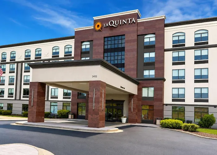 Wingate By Wyndham Atlanta-Duluth Hotel