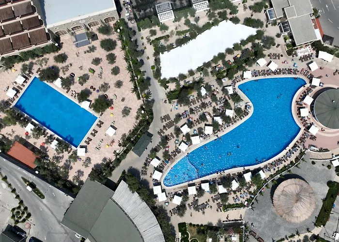 Sapphire Marine Otel Bakü