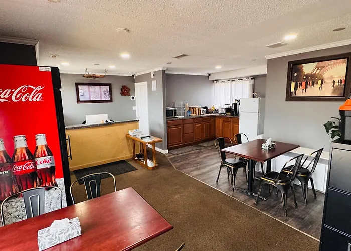 Wheel Inn Motel Assiniboia