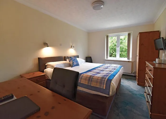 Marton Guest House Saint Peter Port