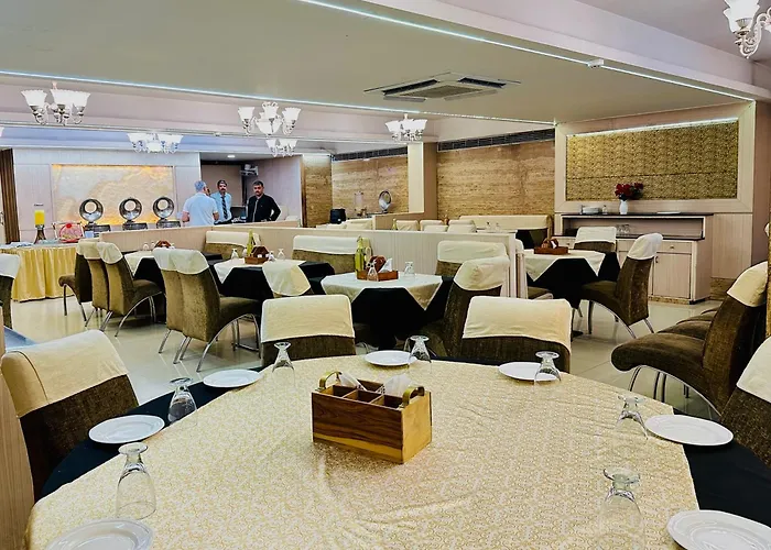 Hotel President, Pure Veg Indore