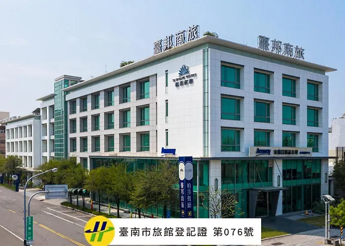 Taipung Suites Tainan