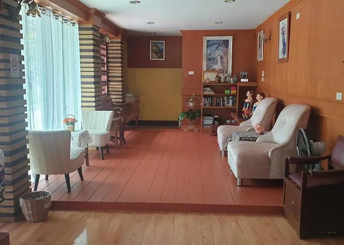 Little Guest House Hotel Chiang Mai