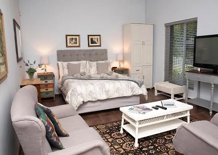 Annies House Bed & Breakfast Cradock