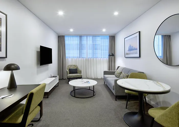 Meriton Suites North Sydney