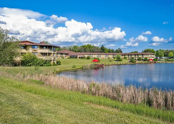 Quality Inn & Suites Black River Falls I-94