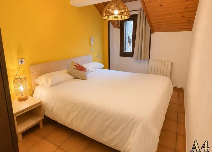 Hostal Rural Sant Climent - Habitacions I Apartaments Estación
