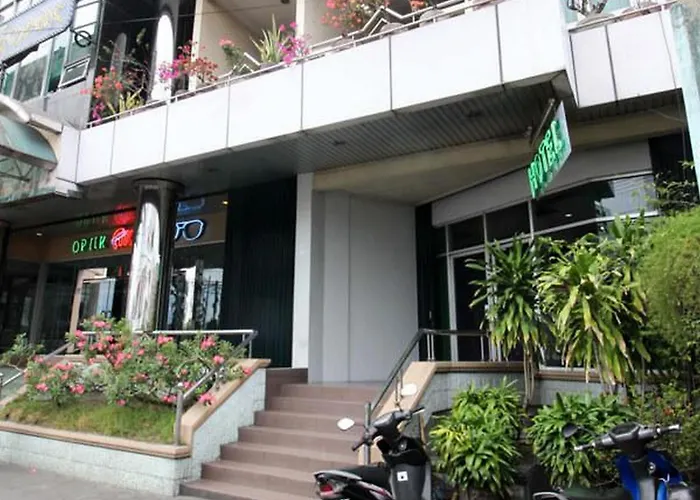Akur Hotel Malioboro Mitra Reddoorz Yogyakarta