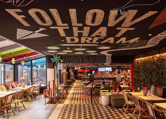 Mama Shelter Toulouse Hotel
