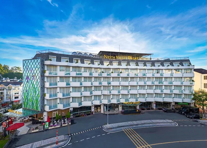Nesta Valley Dalat Hotel - Formerly Golf Valley Hotel